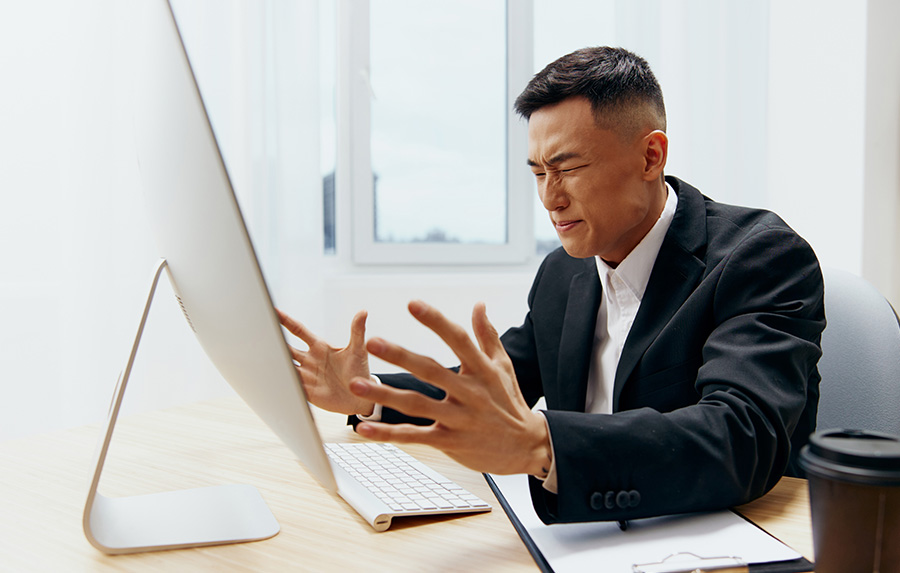 frustrated-employee-repeating frustrated-employee-repeating